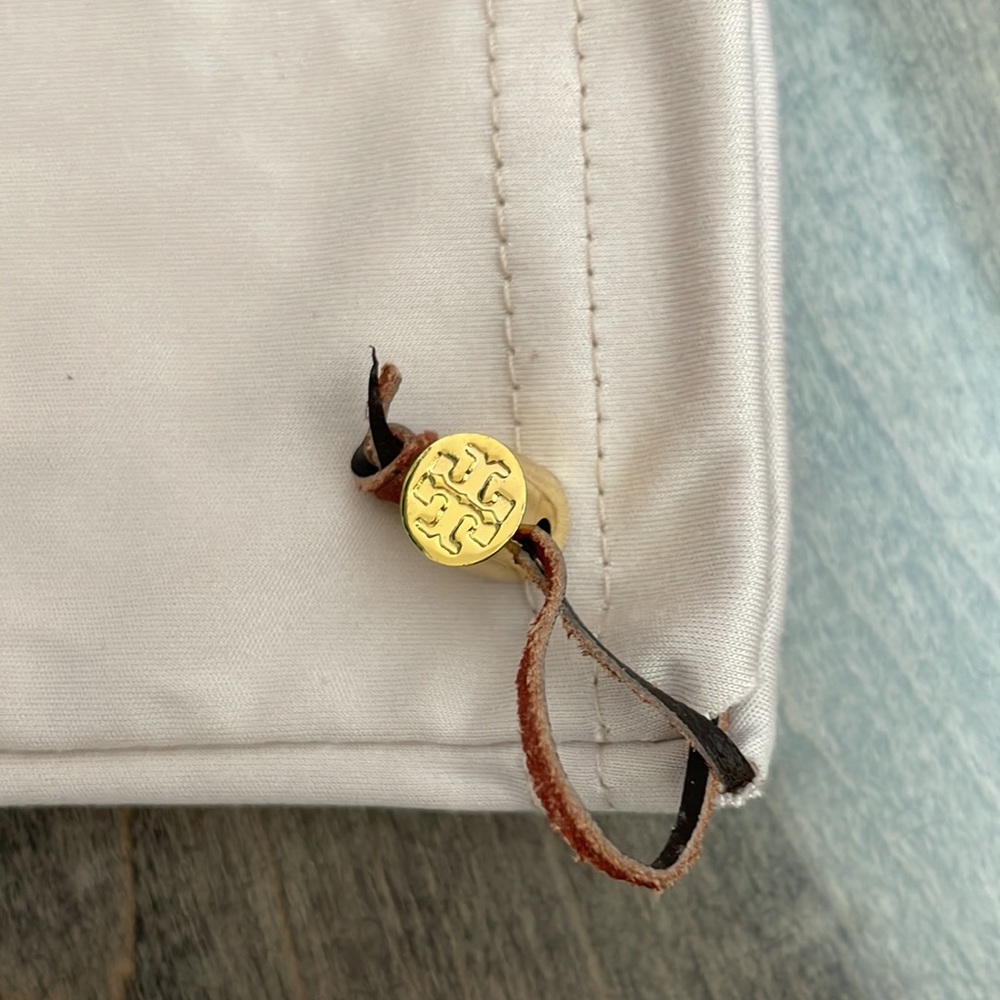 NWOT Tory Burch sunglasses case and bag - Picture 2 of 5